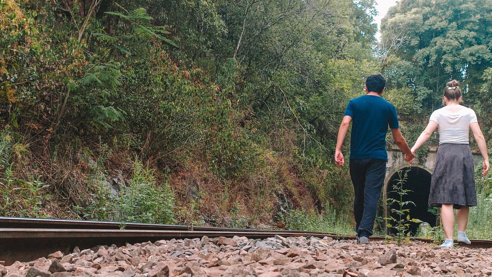 Um túnel que ajuda a movimentar o turismo em Colinas